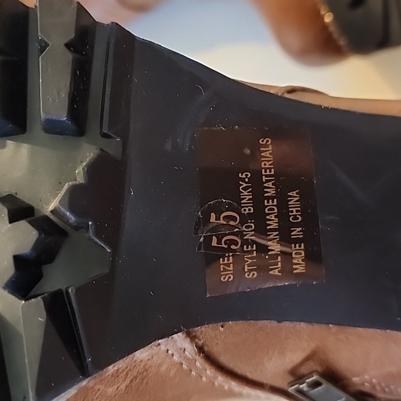 C. Label "Binky" size 5.5 boots.  New - Picture 7 of 8